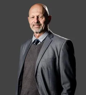 Johannes M Opperman